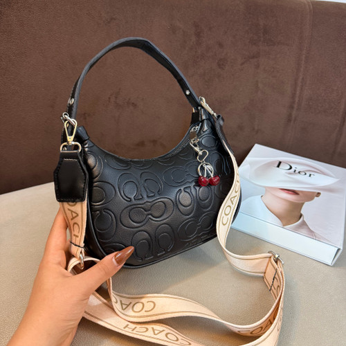 کیف دخترانه طرح کوچ گیلاسی