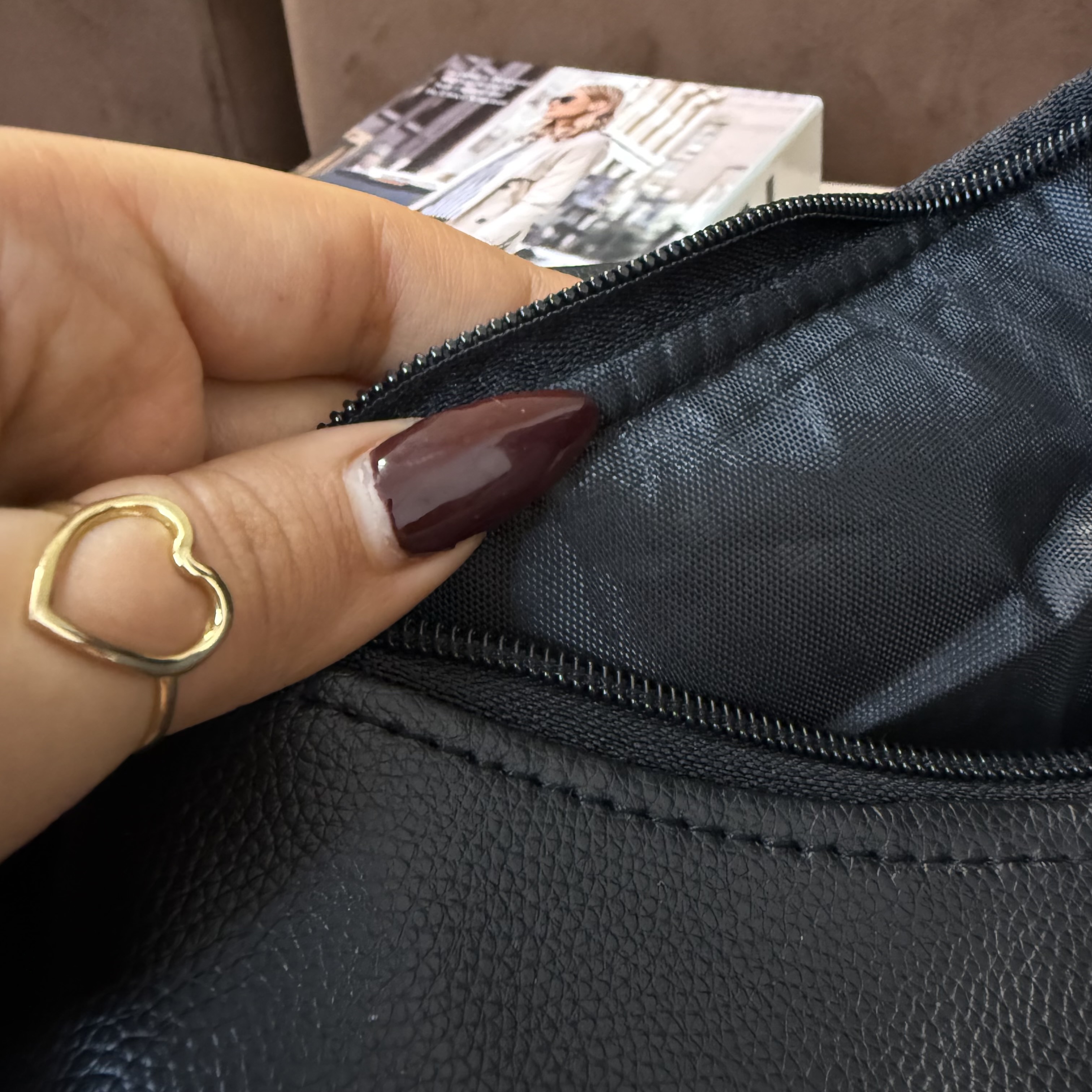 کیف دانشجویی بغل جیب آیلین