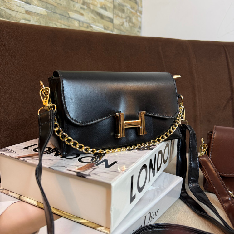 کیف زنانه زنجیردار